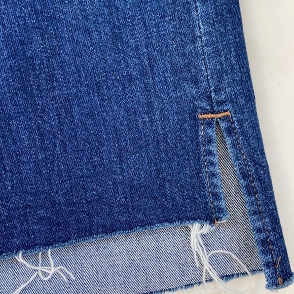 𝅺like new Madewell denim skirt - Picture 7 of 11